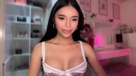 babysabrinaxx online show from April 5, 6:16 pm