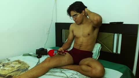 sebas online show from April 30, 1:45 am
