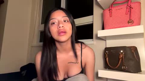 babyynaughty online show from September 24, 7:01 am