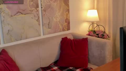 babyyulli online show from February 6, 12:19 pm