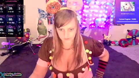 Snapshot of babyzelda chatting on September 16, 6:25 am BabyZelda online show from September 16, 6:25 am