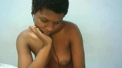 Zuri online show from February 25, 7:01 pm