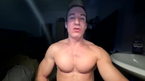 Snapshot of badboy951337 chatting on February 16, 10:32 pm Badboy95 online show from February 16, 10:32 pm