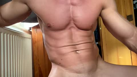 Snapshot of badboy951337 chatting on November 5, 10:26 am Badboy95 online show from November 5, 10:26 am