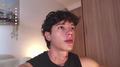 jhojan online show from September 12, 8:42 pm