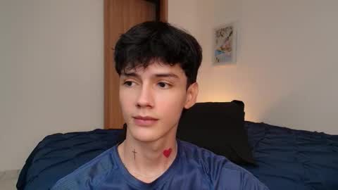 jhojan online show from November 5, 8:42 pm