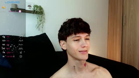 jhojan online show from November 24, 9:25 pm