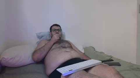 Snapshot of baddaddybrasil chatting on February 15, 6:59 pm Baddaddybrazil online show from February 15, 6:59 pm