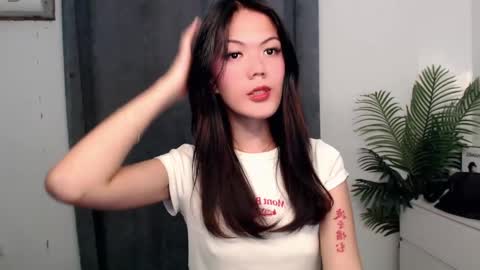 Snapshot of baddie_bunnyx chatting on May 6, 12:32 pm Hello im your lovely Cheska online show from May 6, 12:32 pm