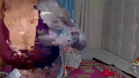 Snapshot of baddie_caramell chatting on October 5, 4:22 am baddie_caramell online show from October 5, 4:22 am