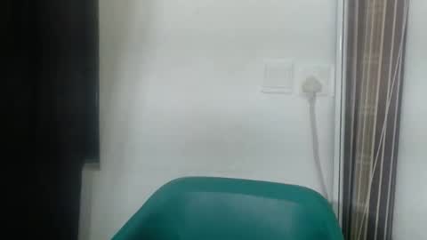 Snapshot of baddiebitchx chatting on April 6, 11:27 pm baddiebitchx online show from April 6, 11:27 pm