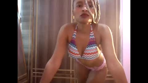 Snapshot of badgalheloves chatting on May 20, 1:28 pm badgalheloves online show from May 20, 1:28 pm
