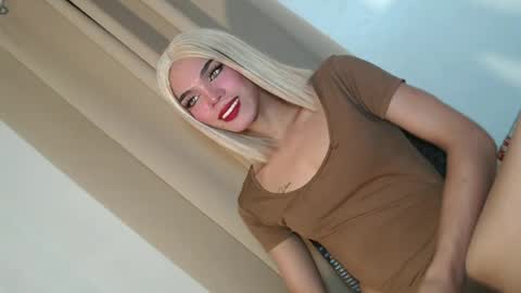 jasmine online show from June 18, 1:59 pm