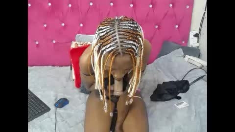 badgirlsexyt online show from October 25, 1:46 am