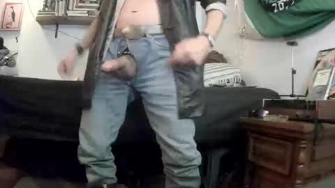 Mexican livin Off the Wall online show from September 17, 7:32 am