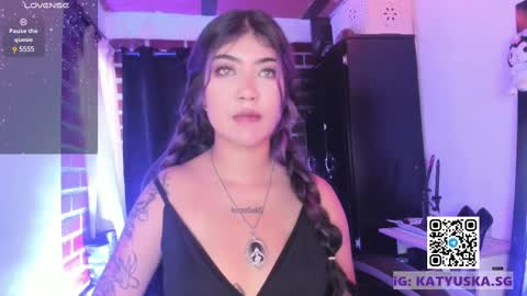        Please help me to reach 100 thumbs up online show from March 8, 9:29 pm