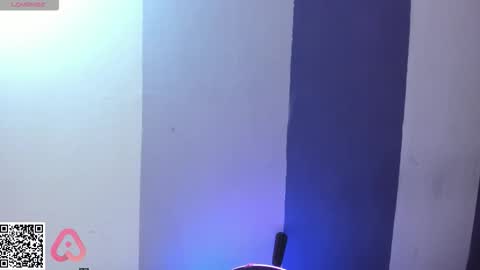        Please help me to reach 100 thumbs up online show from February 11, 7:52 pm