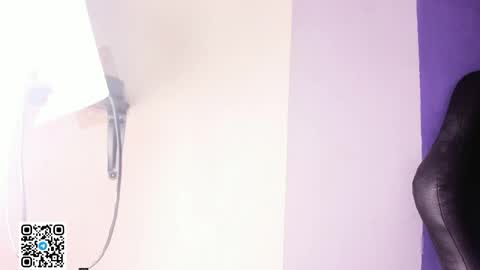        Please help me to reach 100 thumbs up online show from April 4, 4:59 pm