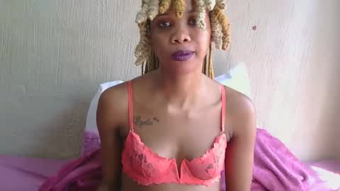 Lily online show from September 10, 8:03 am