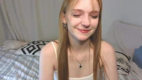 Snapshot of baeyoda chatting on April 19, 6:10 pm Kate online show from April 19, 6:10 pm