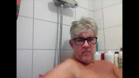 baggelina75 online show from December 27, 7:03 pm