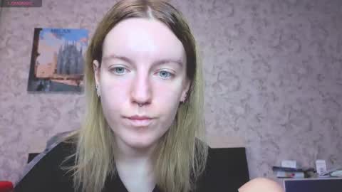 holly online show from November 18, 7:29 pm