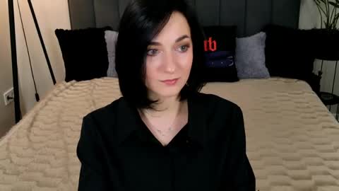 Snapshot of baileelynn chatting on May 23, 12:53 pm Bailyn online show from May 23, 12:53 pm