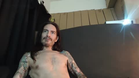 Bailey online show from January 27, 1:26 am