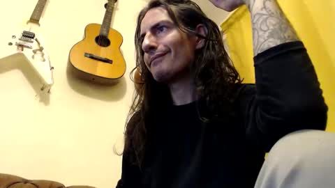 Bailey online show from November 11, 12:43 am