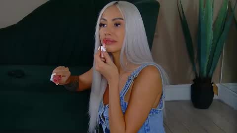 Snapshot of bailey_rush chatting on September 10, 1:33 pm bailey_rush online show from September 10, 1:33 pm