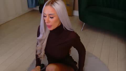 Snapshot of bailey_rush chatting on January 11, 6:13 pm bailey_rush online show from January 11, 6:13 pm