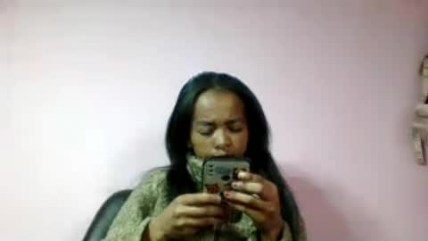 Snapshot of bakoly375713 chatting on July 11, 6:10 pm bakoly375713 online show from July 11, 6:10 pm