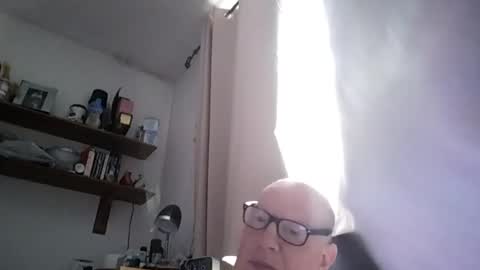 Snapshot of baldfcock chatting on June 21, 9:12 am baldfcock online show from June 21, 9:12 am