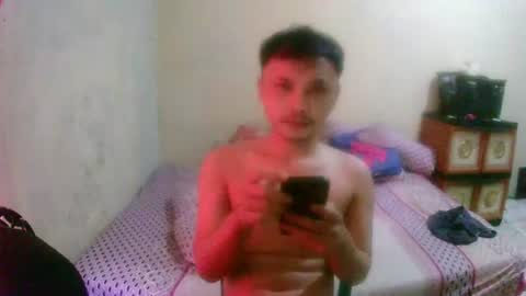 Snapshot of baleee2124 chatting on August 3, 1:37 am KRIEG online show from August 3, 1:37 am