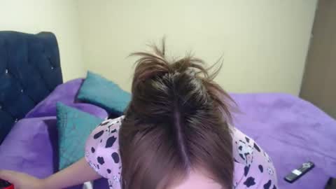 Snapshot of balentina_hot chatting on February 7, 3:43 am valentina online show from February 7, 3:43 am