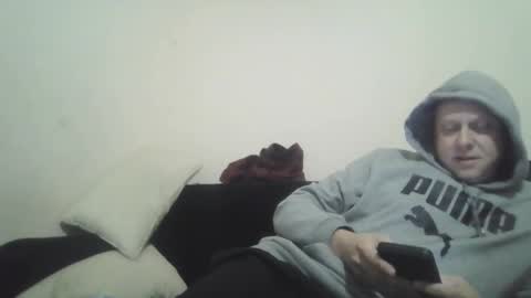 Snapshot of ballzrockwell chatting on February 3, 2:58 am ballzrockwell online show from February 3, 2:58 am