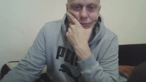 Snapshot of ballzrockwell chatting on September 23, 11:13 am ballzrockwell online show from September 23, 11:13 am