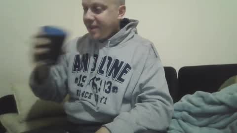 Snapshot of ballzrockwell chatting on October 8, 11:30 am ballzrockwell online show from October 8, 11:30 am