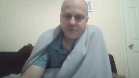 Snapshot of ballzrockwell chatting on December 3, 8:12 am ballzrockwell online show from December 3, 8:12 am