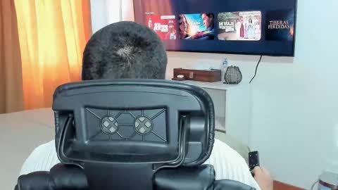 Andres -  online show from October 6, 1:19 pm