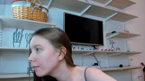 Kira online show from March 2, 2:14 am