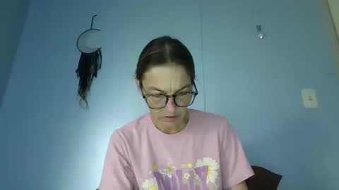 Snapshot of bamacpl80 chatting on July 9, 12:20 pm bamacpl80 online show from July 9, 12:20 pm