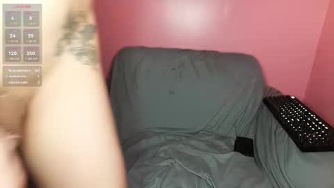 Snapshot of bambiandfriends chatting on November 22, 12:53 am bambi online show from November 22, 12:53 am