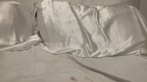 bambidxon online show from October 11, 11:36 pm