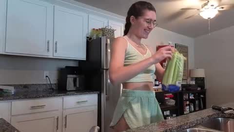 bambifarrina online show from January 16, 8:02 pm