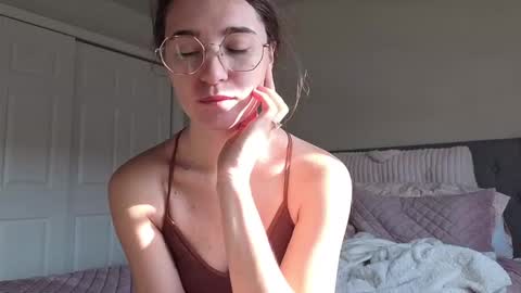 bambifarrina online show from February 10, 3:49 pm