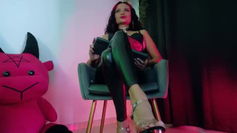 Bambi online show from February 16, 5:31 pm