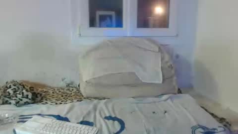 bambino6060 online show from December 2, 4:42 pm