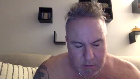 banana5289 online show from February 11, 8:42 pm