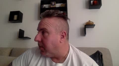 banana5289 online show from March 3, 8:32 pm